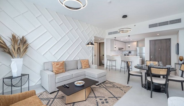 One Residence East - 3004 · The bright One Residence by Suiteable Interiors