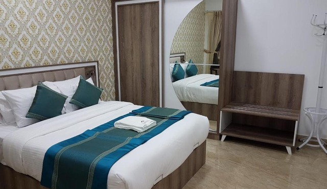 Orient Apartments