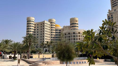 Spacious 1BHK Premium Apartment in Al Hamra Palace Residence