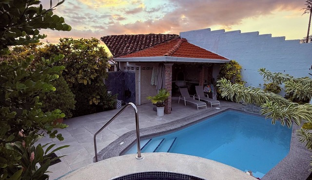 Spacious 4-bedroom house with AC, WiFi in charming Jaco Costa Rica