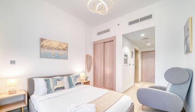 Spacious Azizi Riviera Studio