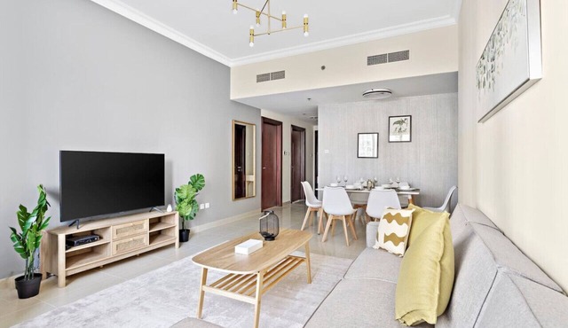 Stonetree - V3 Tower 1 BR - Lake View