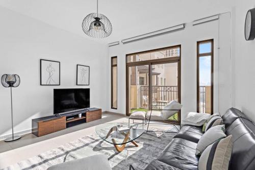 StoneTree - Elegant 1 BR in Madinat Jumeirah Living Rahaal 2