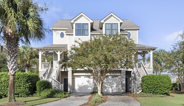Stunning Gem! Amazing Marsh/Tidal Views. Amenity access included!