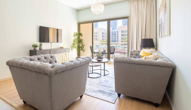 Stylish 1BR Close to Golf Course in The Greens