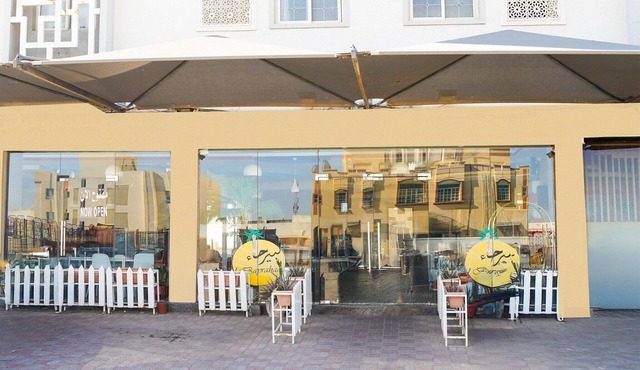 Stylish Deluxe Twin | Central Muscat Stay