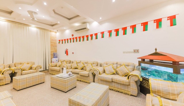 Super OYO 107 Ras Al Hadd Waves Hotel
