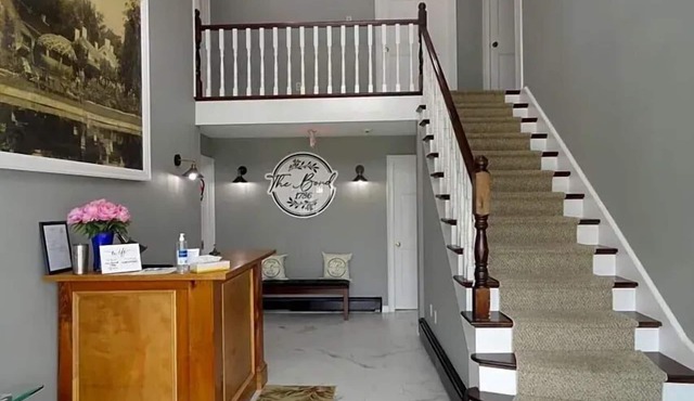 The Bond Inn Room #7