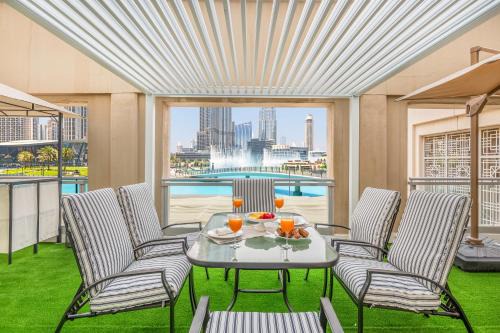 The Residences Podium Villa With Terasse By Luxe Living- 4BR - Burj Khalifa & Fountain Views