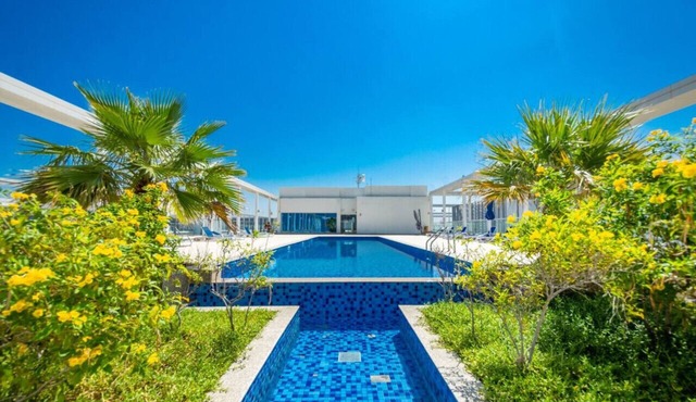 Top-Floor Corner Seaview Haven