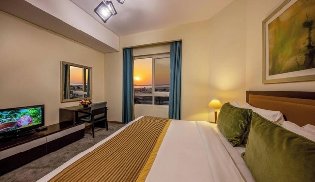 Two Bedroom Apartment Near Al Khan Super Market By Luxury Bookings AF
