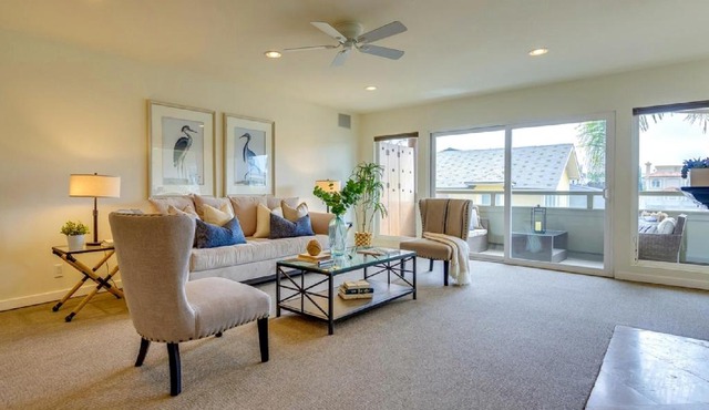 Two Bedroom Coastal Residence with Pool Access