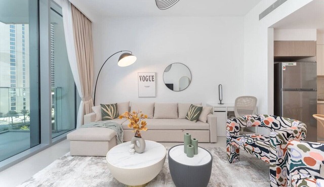 Waterfront living - Dubai Creek Harbour Island
