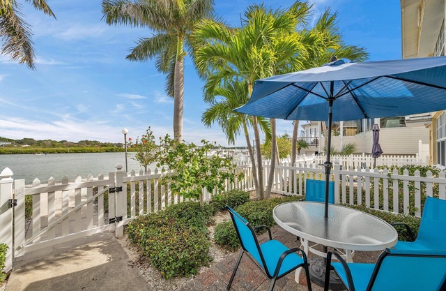 Chateaux Indian Shores 
