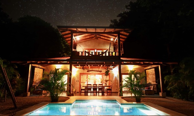 Playa Santa Teresa Apartment | Casa El Camino (main floor)
