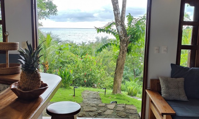Manzanillo House | Casa Vista; Tropical Beachfront Cottage