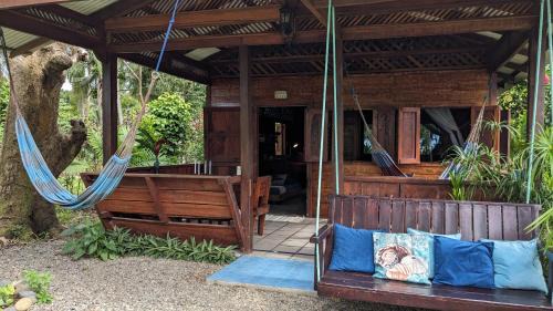 Manzanillo House | Casas Del Mar