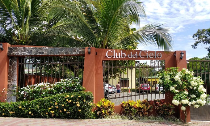 Jaco Condo | CLUB DEL CIELO CONDO UNIT 1