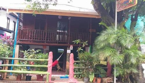 Montezuma House | Downtown Montezuma Hostel
