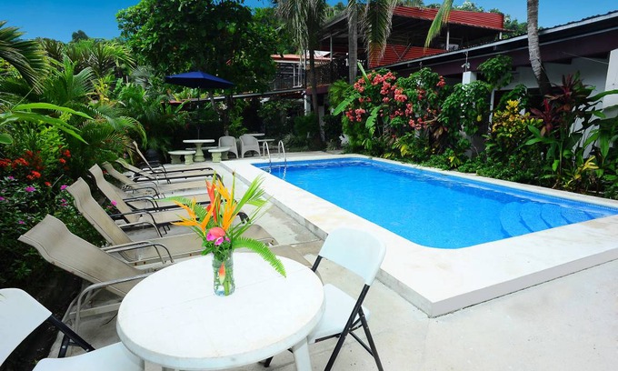 Quepos Hostel | Hostel ∙ 8 guests