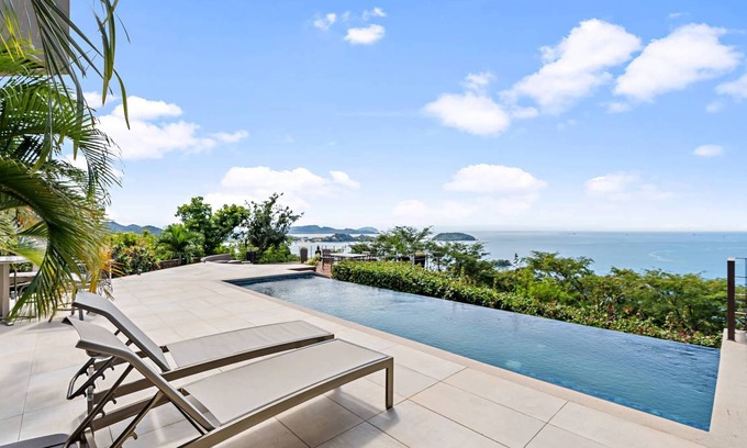Potrero House | House ∙ 5 bedrooms ∙ 10 guests