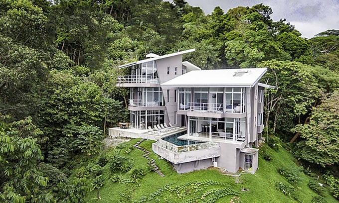Manuel Antonio Villa | Private, Centrally Located with Amazing Ocean, Jungle & DAILY Wildlife Viewing!