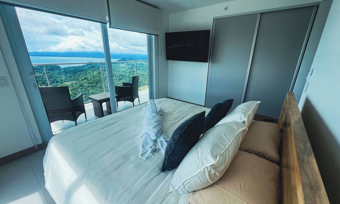 Jaco Condo | Spectacular View 3 bedroom Ocean/Rainforest View Condo Near Los Sueños Resort