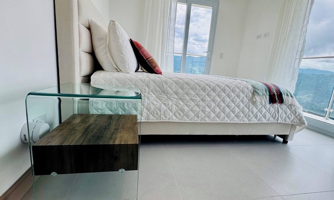 Jaco Apartment | Wake Up to Ocean & Mountain Views Luxury Apartment in Herradura