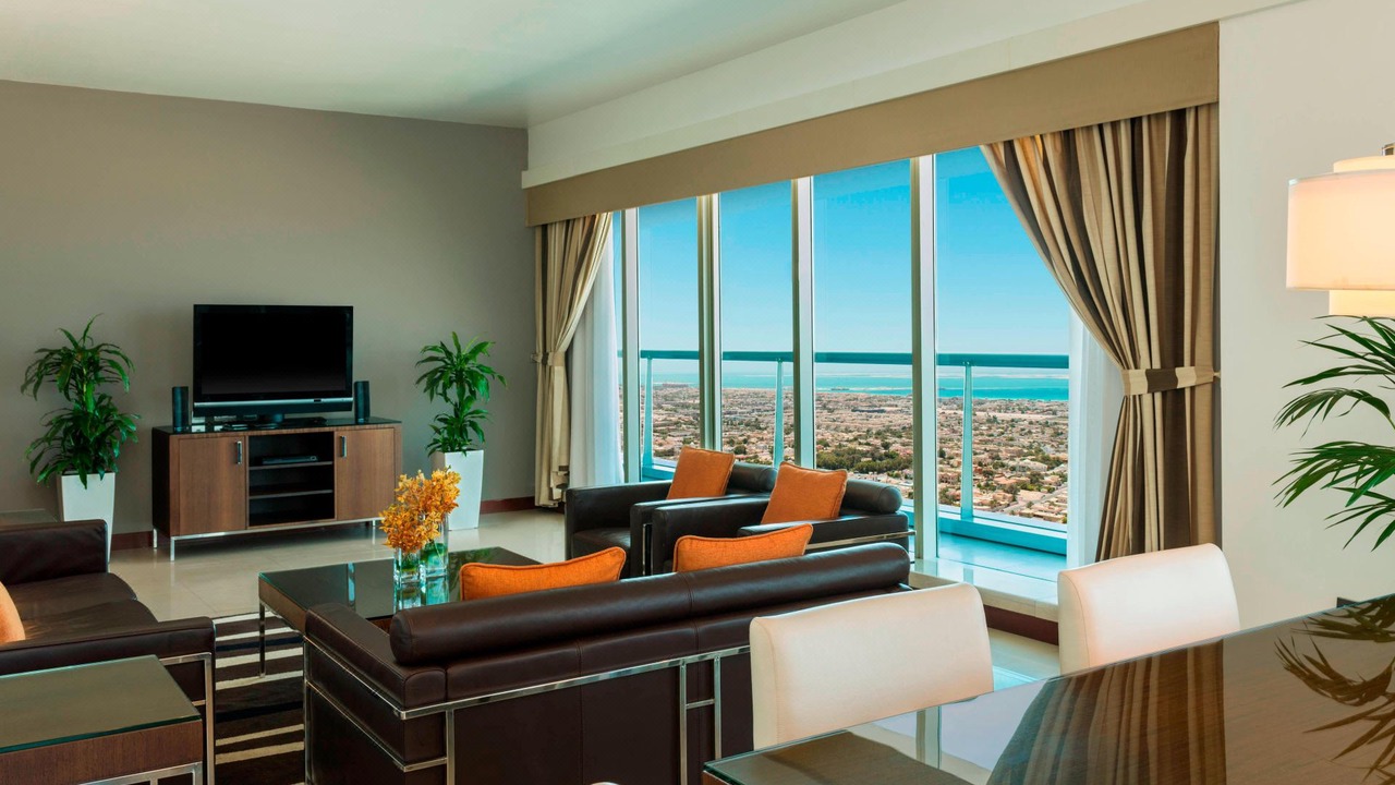 Photo of Livingroom in Trade Center