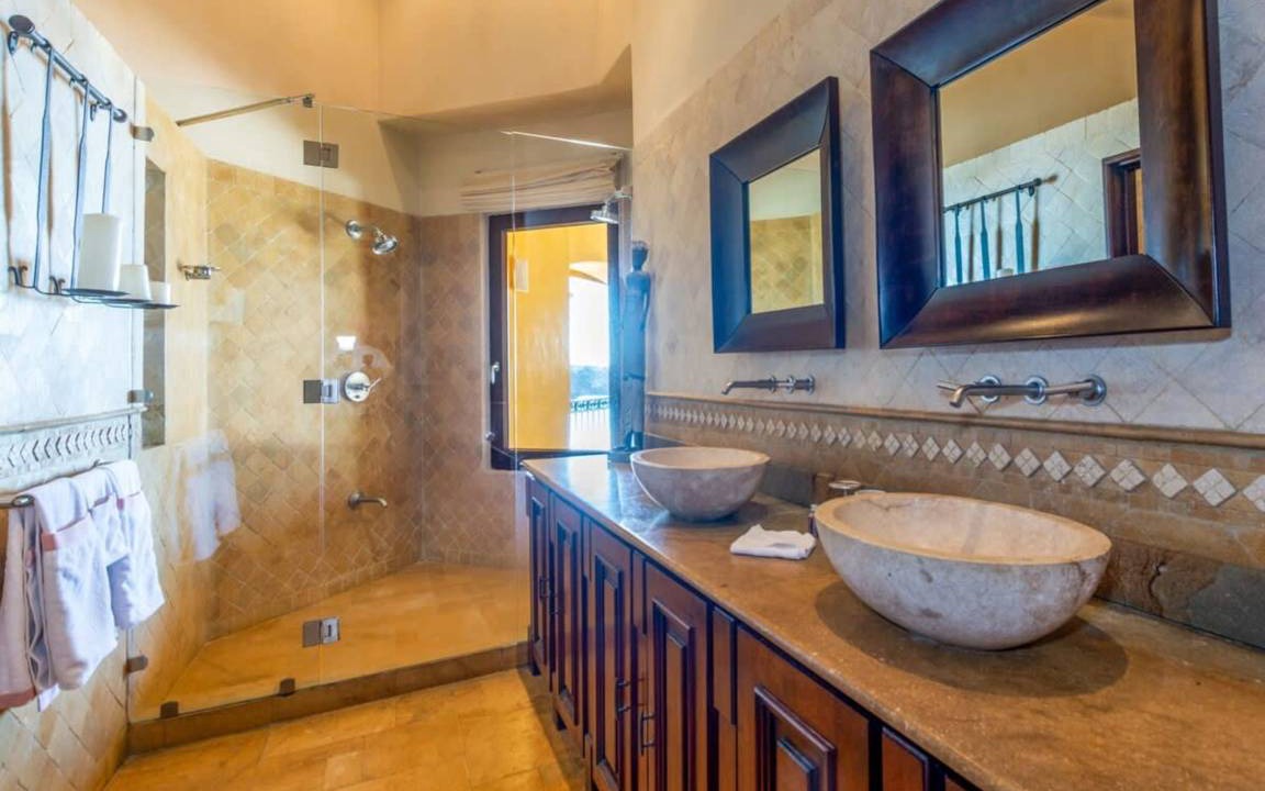 Photo of Bathroom in Playa Flamingo