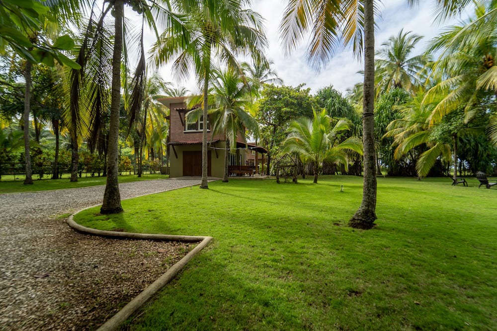 Photo of Outdoor in Javilla