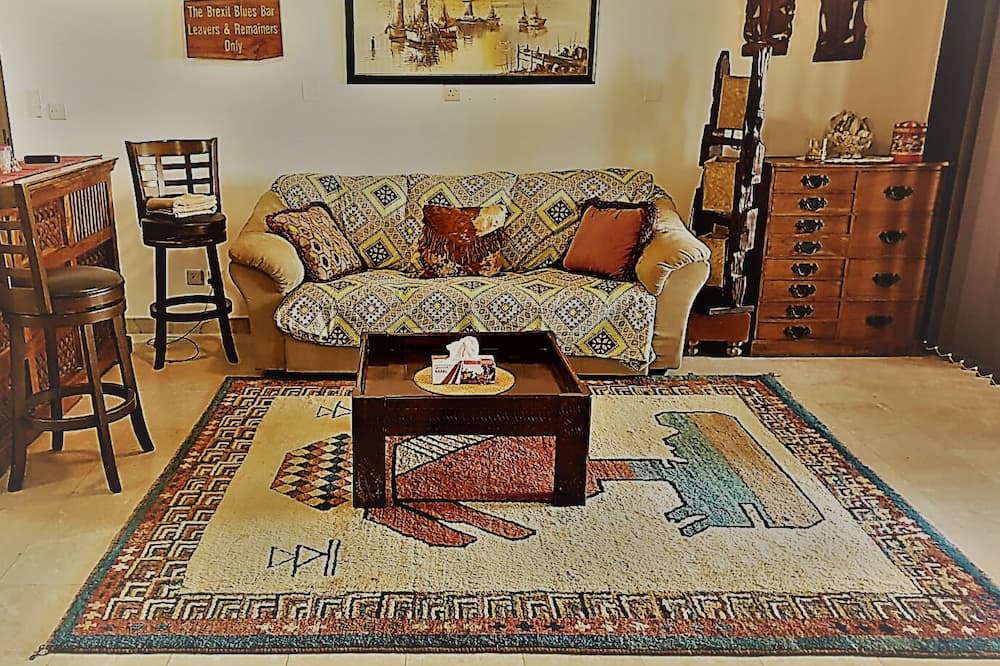 Photo of Livingroom in As Sifah