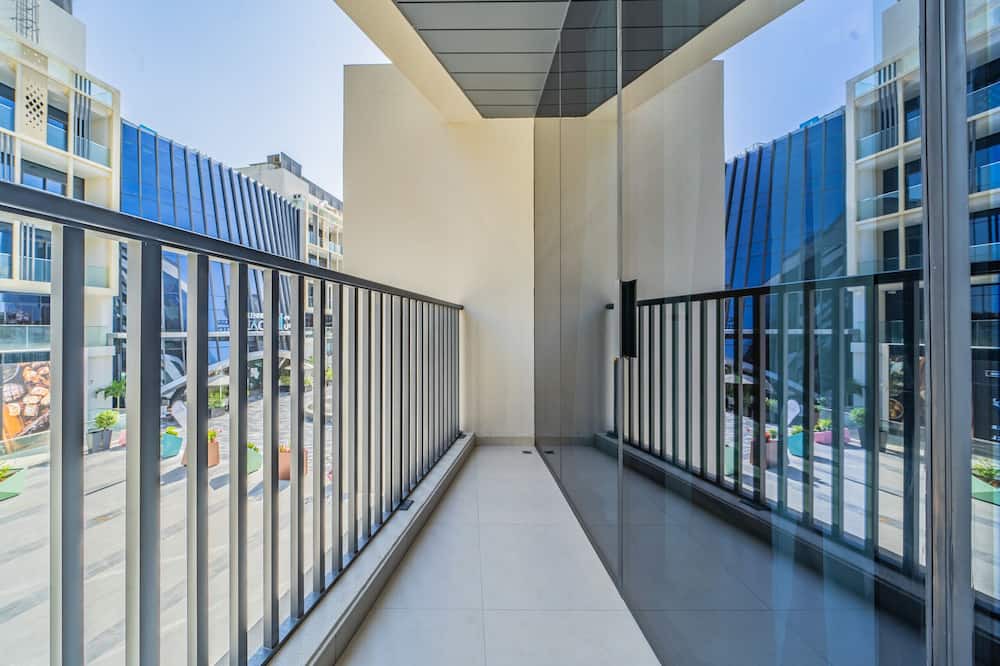 Photo of Patio Balcony in Mirdif