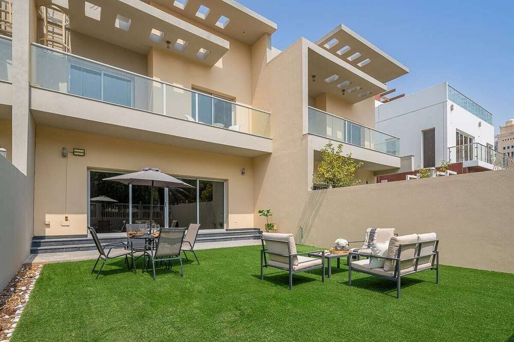 Photo of Others in Jumeirah Village