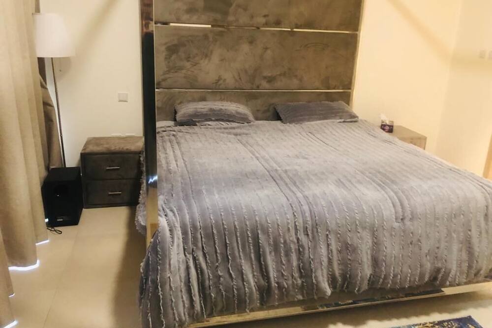Photo of Bedroom in Mirdif