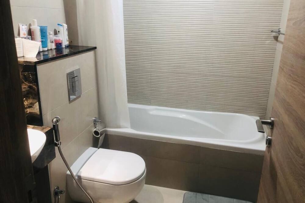 Photo of Bathroom in Mirdif