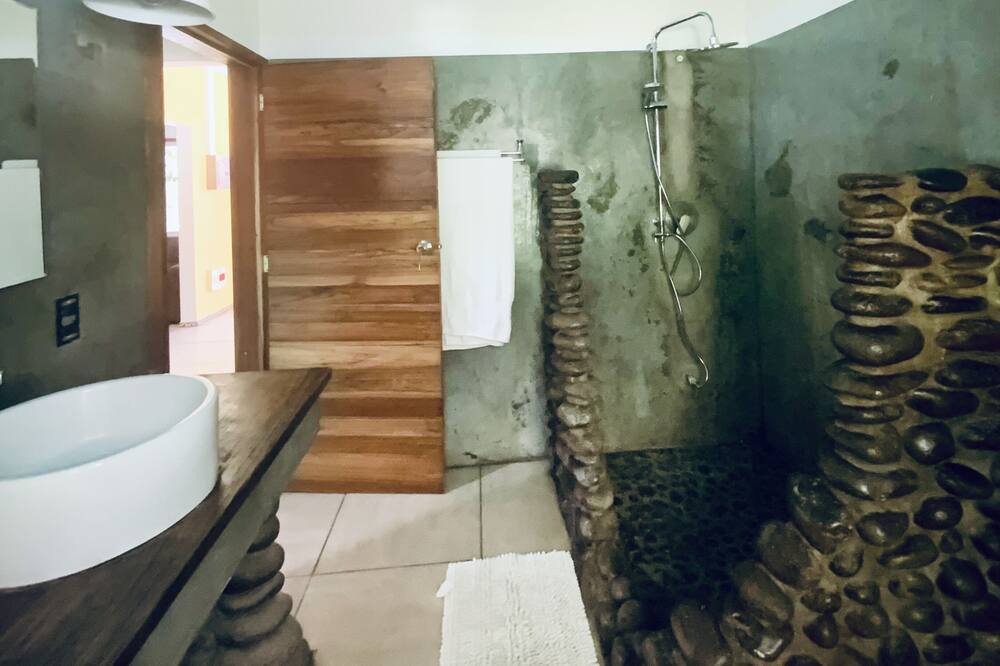 Photo of Bathroom in Bagaces