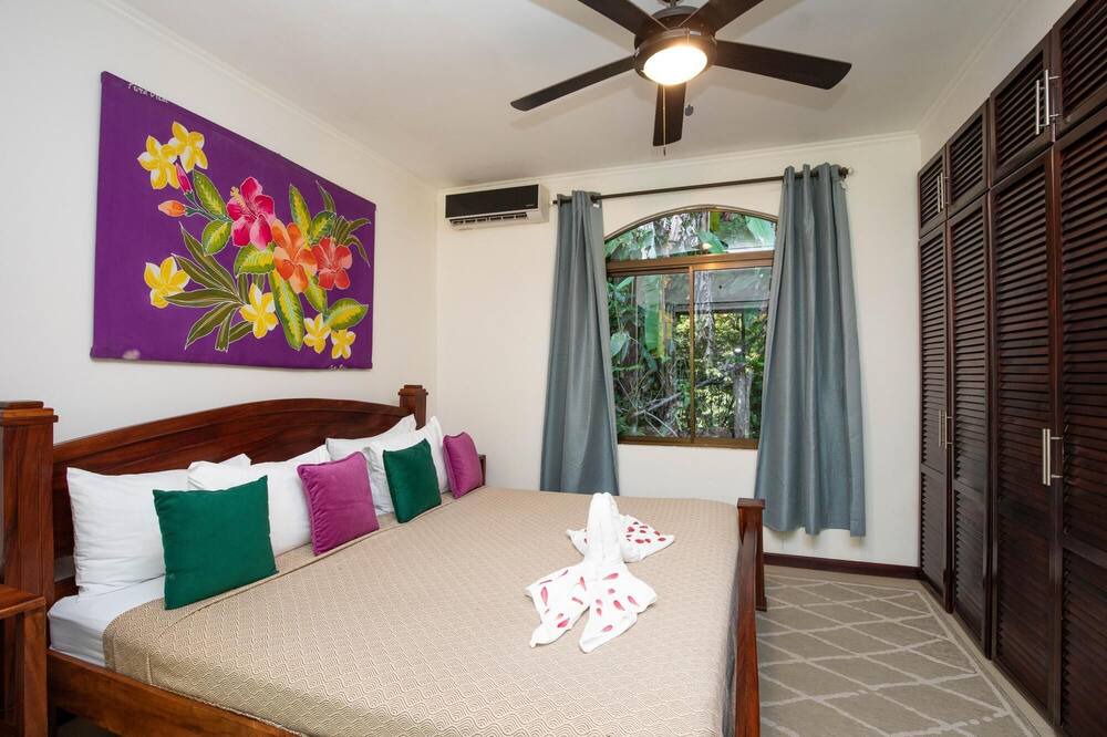 Photo of Bedroom in Quepos