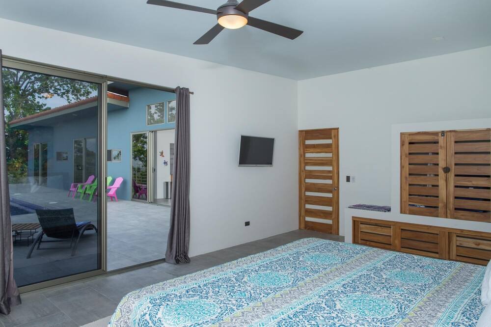 Photo of Bedroom in Quepos