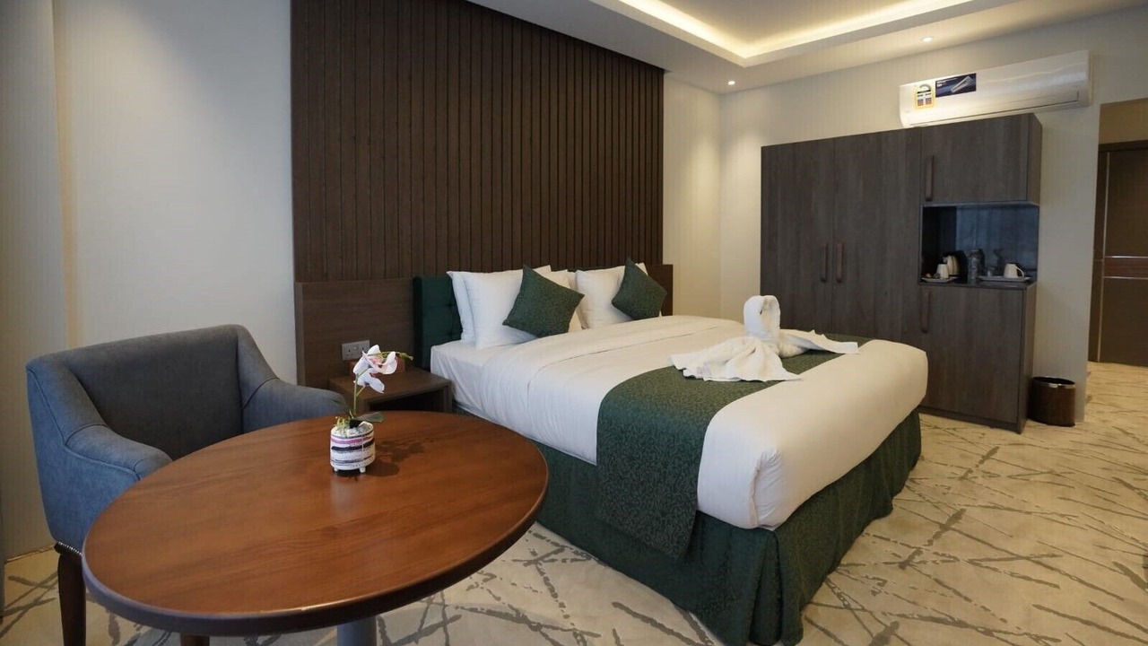 Photo of Bedroom in Sayq
