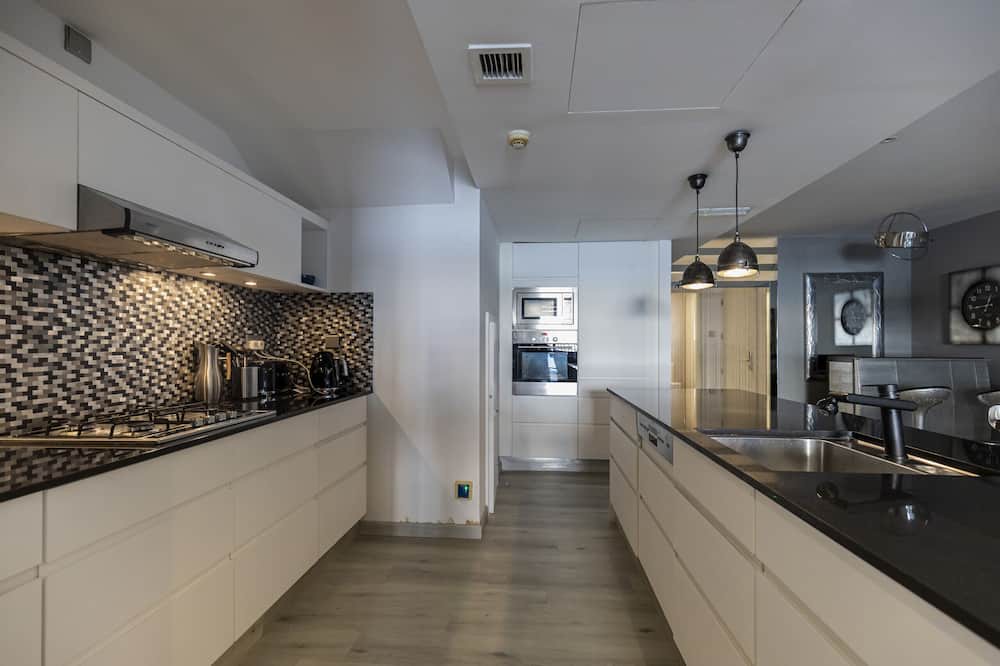 Photo of Others in Jumeirah Village Circle
