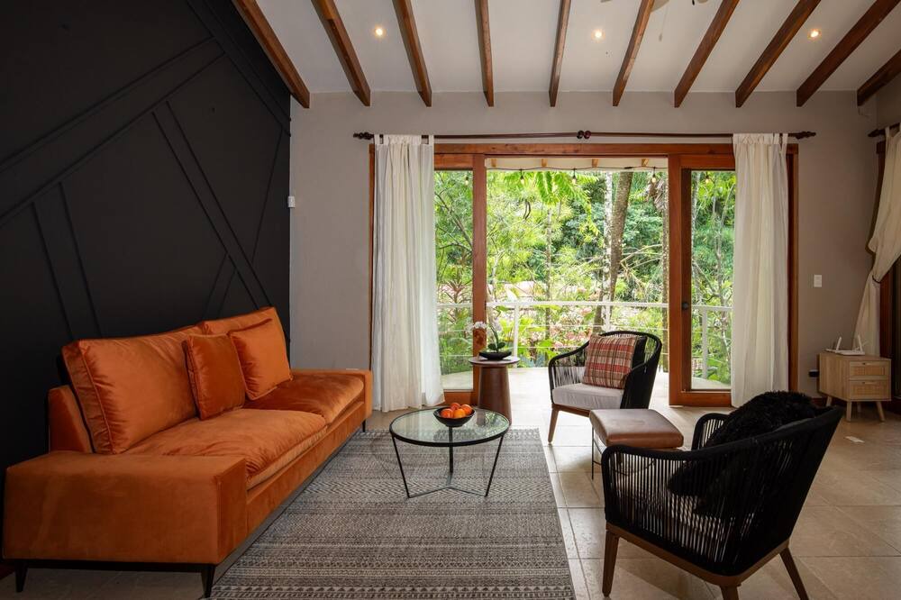 Photo of Livingroom in Quepos