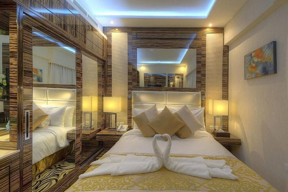 Photo of Bedroom in Al Mankhool