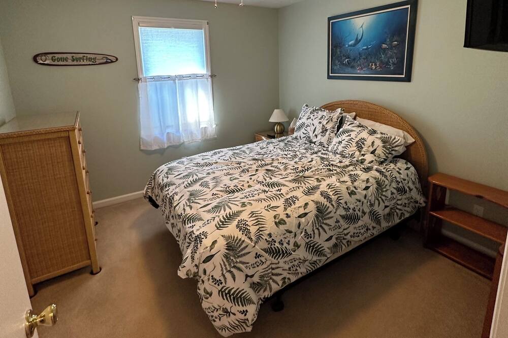Photo of Bedroom in Socastee