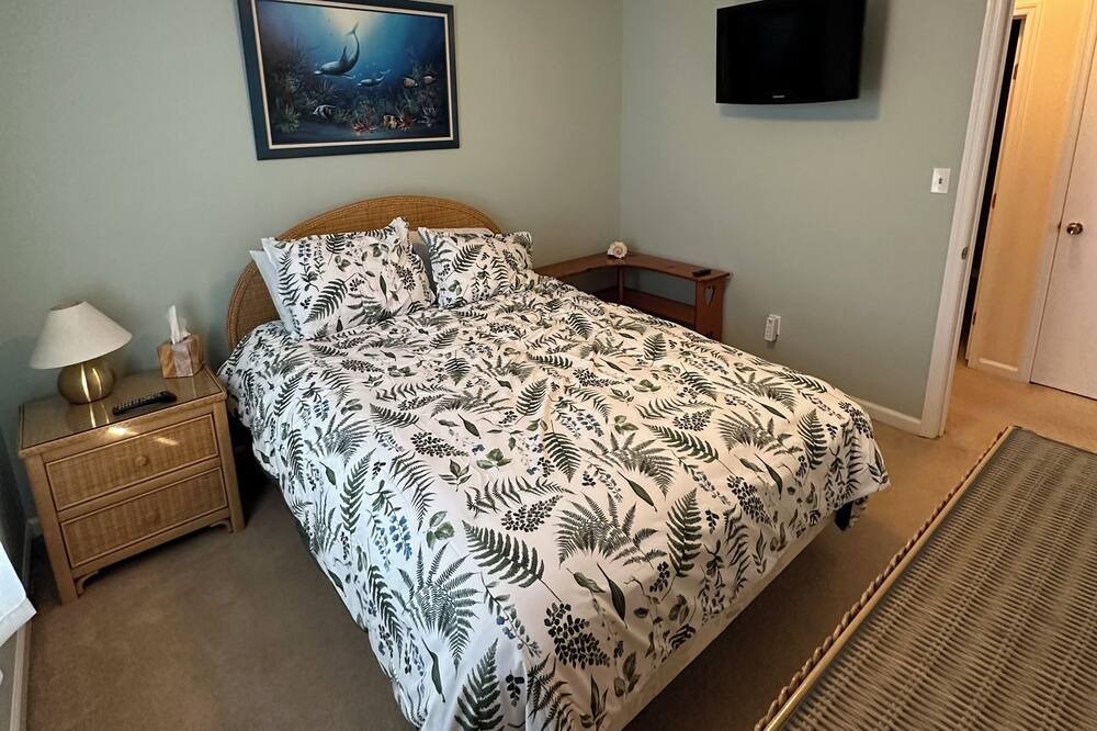 Photo of Bedroom in Socastee
