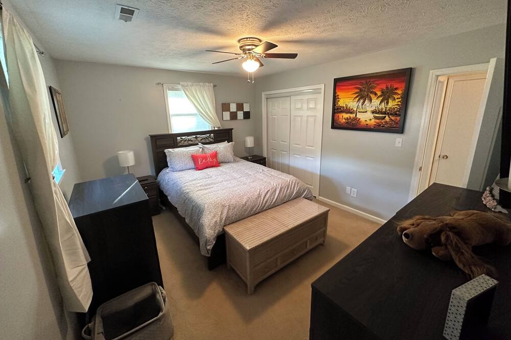 Photo of Bedroom in Socastee
