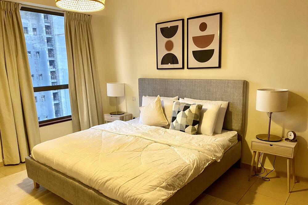 Photo of Bedroom in Umm Suqeim 1