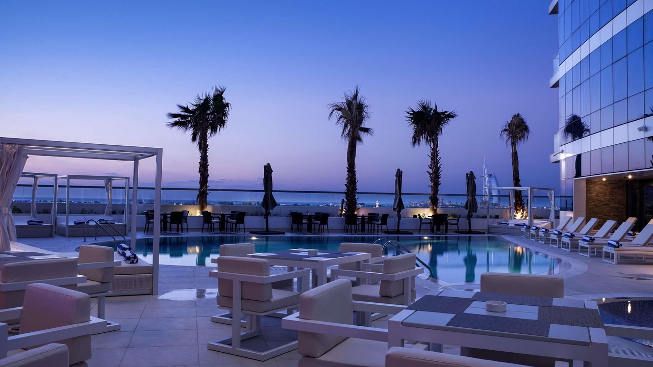 Photo of Outdoor in Al Barsha 1