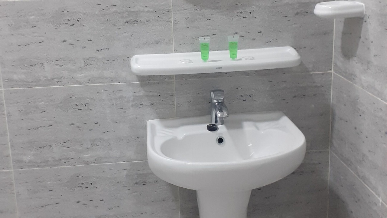 Photo of Bathroom in Duqm