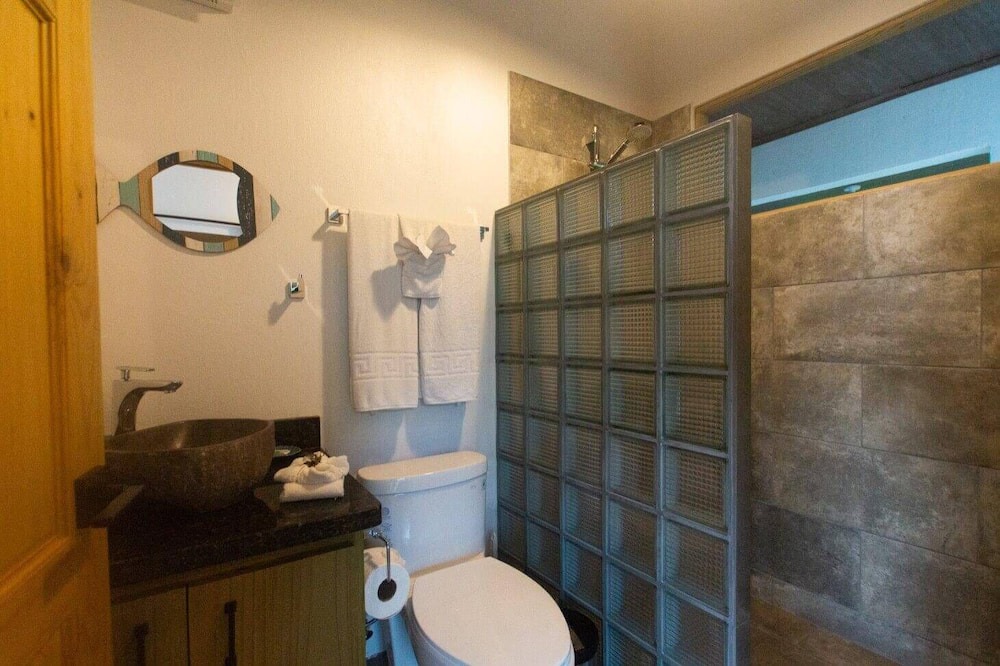 Photo of Bathroom in Ballena